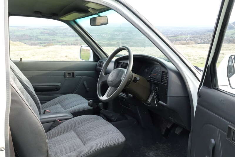 Used Toyota Hilux 2025 for sale - 76743649: Photo 24