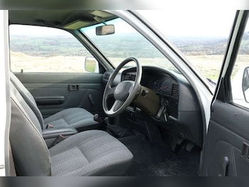 Used Toyota Hilux 2025 for sale - 76743649: Photo