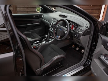 Used Ford Focus 2010 for sale - 76228647: Photo 2