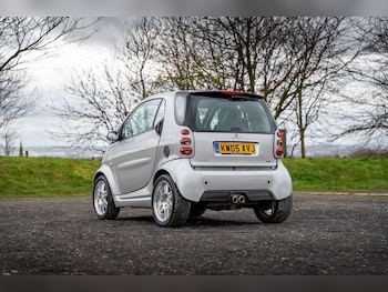 Used smart fortwo 2005 for sale - 79182350: Photo