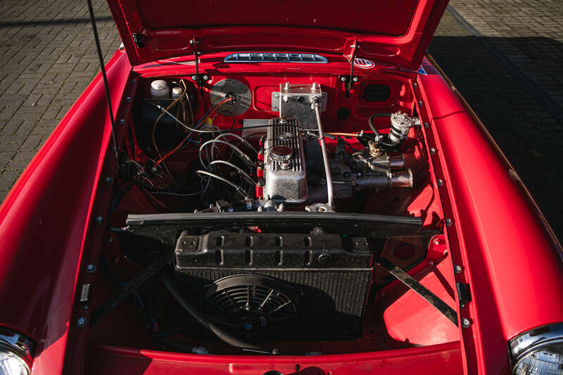 Used MG MGB 1964 for sale - 77268182: Photo 3