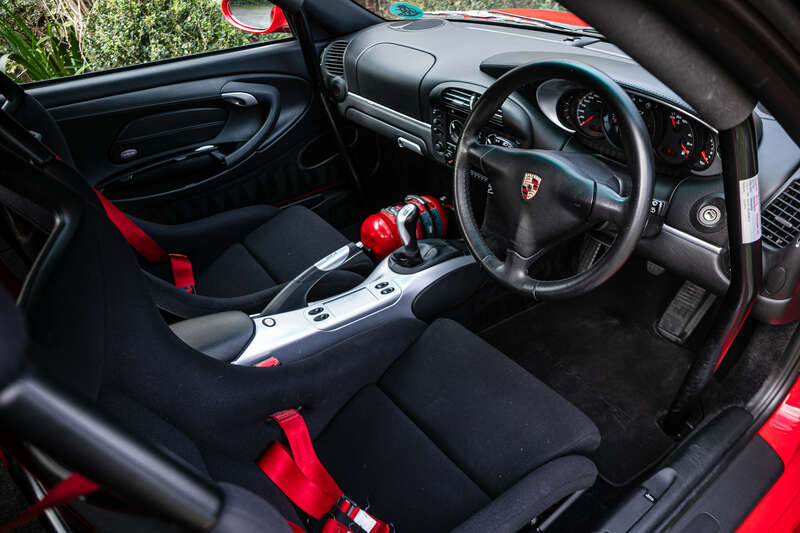 Used Porsche 911 2003 for sale - 77387841: Photo 2