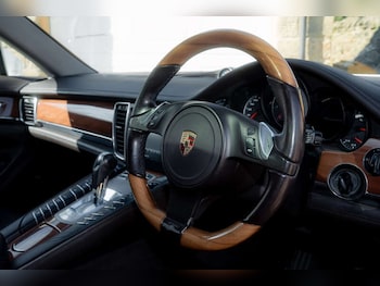 Used Porsche Panamera 2010 for sale - 78205932: Photo