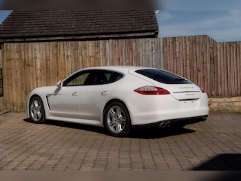Used Porsche Panamera 2010 for sale - 78205932: Photo