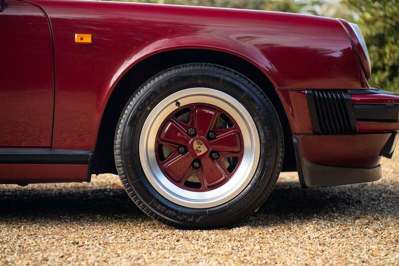 Used Porsche 911 for sale - 76327632: Photo 15