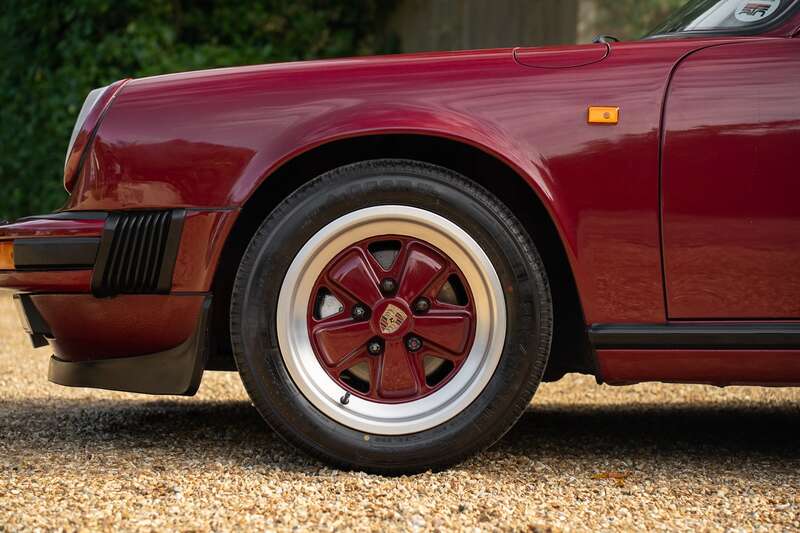 Used Porsche 911 for sale - 76327632: Photo 16