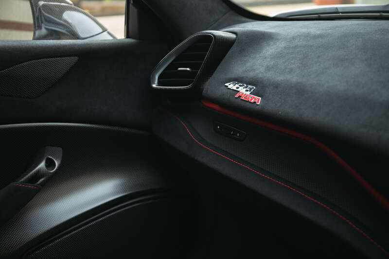 Used Ferrari 488 2020 for sale - 78128698: Photo 21