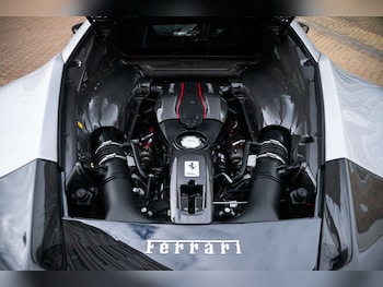 Used Ferrari 488 Pista 2020 for sale - 78128698: Photo