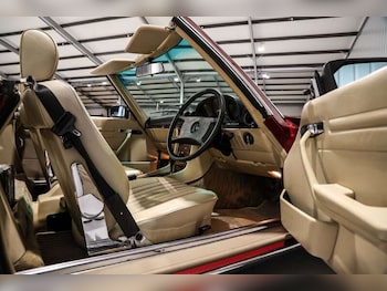 Used Mercedes-Benz 300 1989 for sale - 78385139: Photo