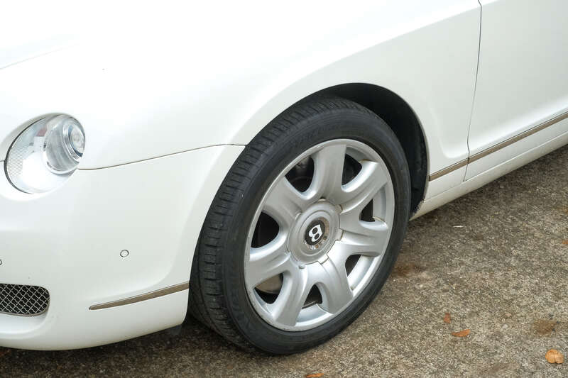 Used Bentley Continental 2005 for sale - 76473945: Photo 8