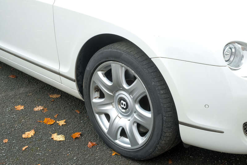 Used Bentley Flying Spur 2005 for sale - 76839986: Photo 25