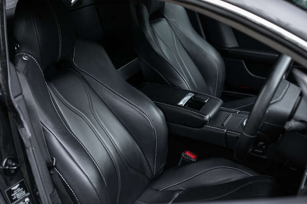 Used Aston Martin Vantage 2011 for sale - 76307946: Photo 20