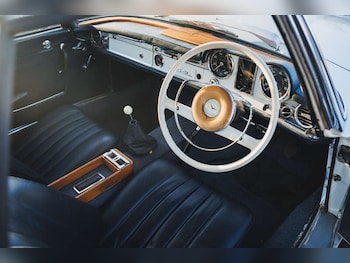 Used Mercedes-Benz 230 SL 1964 for sale - 77292111: Photo
