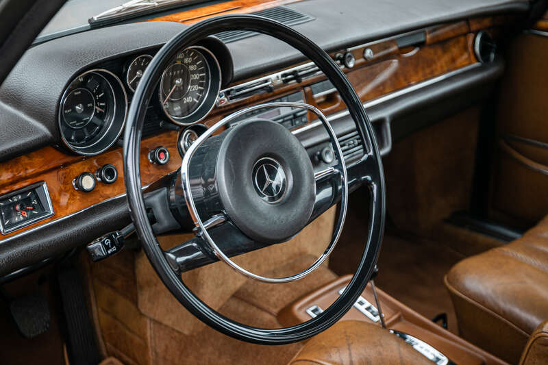 Used Mercedes-Benz 300 2016 for sale - 78117073: Photo 17