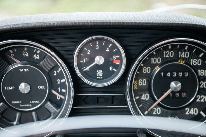 Used Mercedes-Benz 300 2016 for sale - 78117073: Photo 9