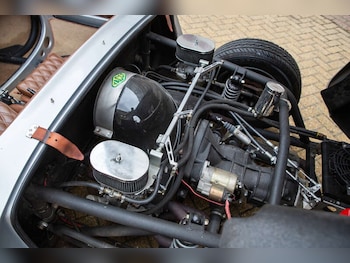 Used Porsche 550 2015 for sale - 76327635: Photo