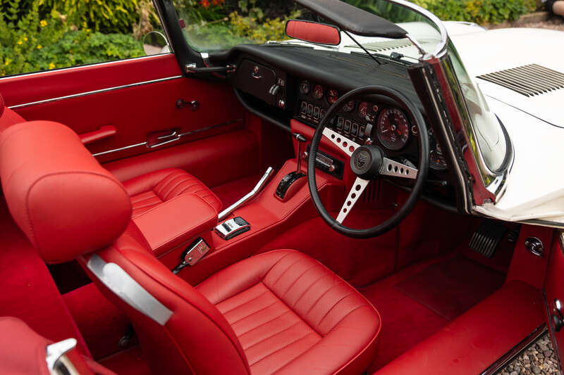 Used Jaguar E-Type 2019 for sale - 77426227: Photo 2