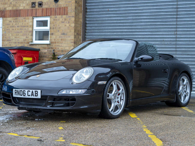 Used Porsche 911 2006 for sale - 76786969: Photo 11