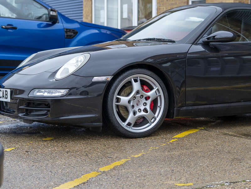 Used Porsche 911 2006 for sale - 76786969: Photo 23