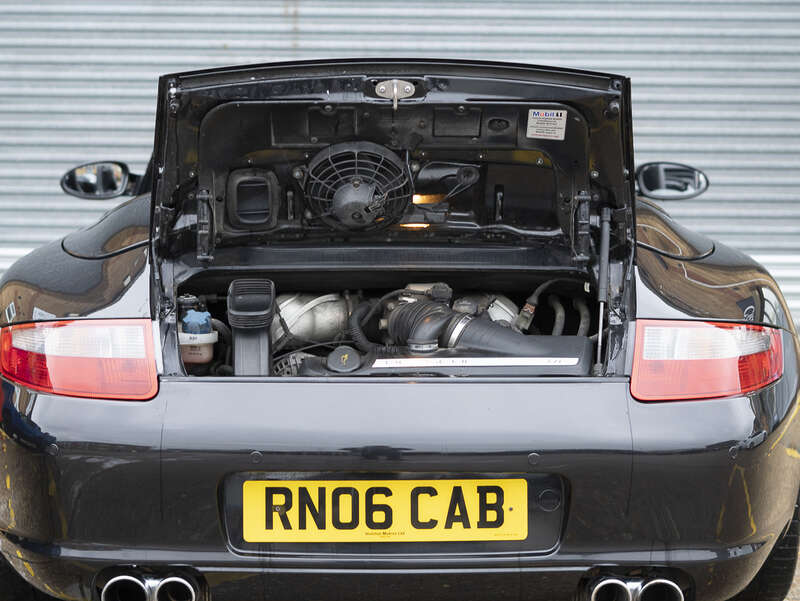 Used Porsche 911 2006 for sale - 76786969: Photo 3