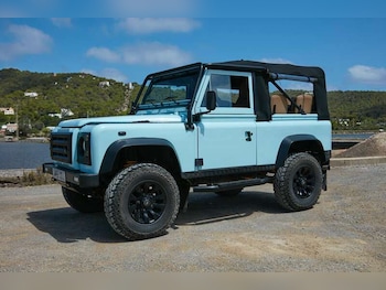 Used Land Rover Defender 90 2001 for sale - 75464497: Photo