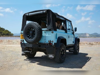 Used Land Rover Defender 90 2001 for sale - 75464497: Photo
