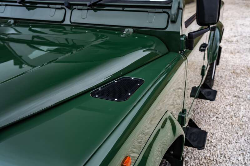 Used Land Rover Defender 1995 for sale - 77784830: Photo 25