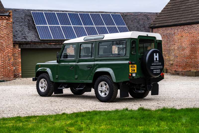 Used Land Rover Defender 1995 for sale - 77784830: Photo 4