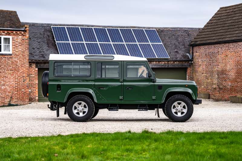 Used Land Rover Defender 1995 for sale - 77784830: Photo 5