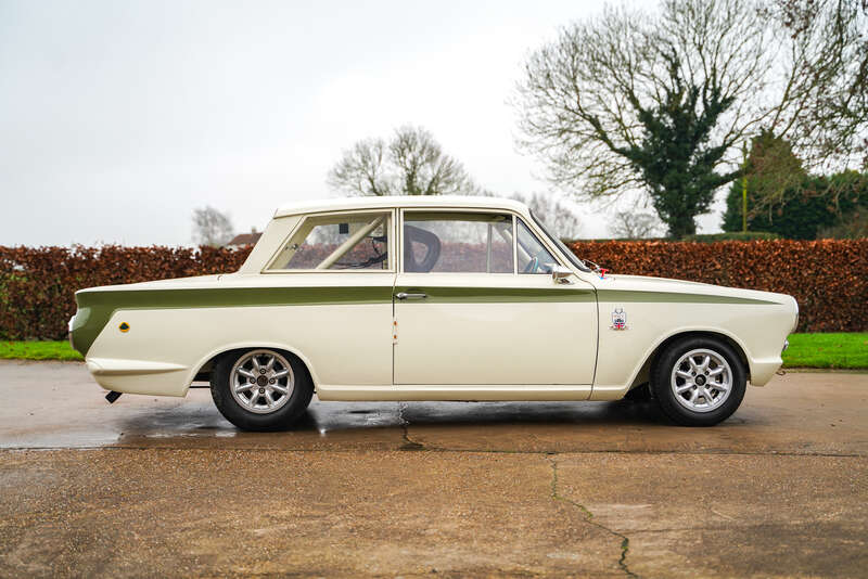Used Ford Cortina 1963 for sale - 77441462: Photo 5