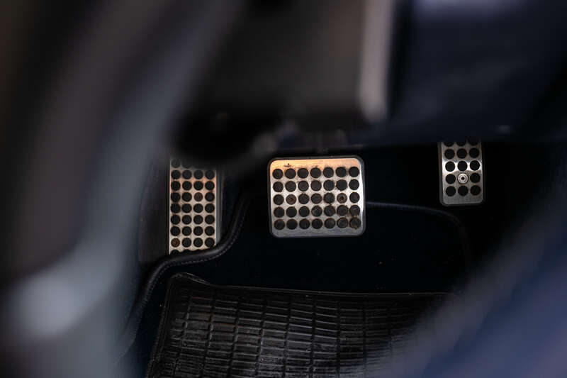 Used Aston Martin Vanquish for sale - 77242878: Photo 22