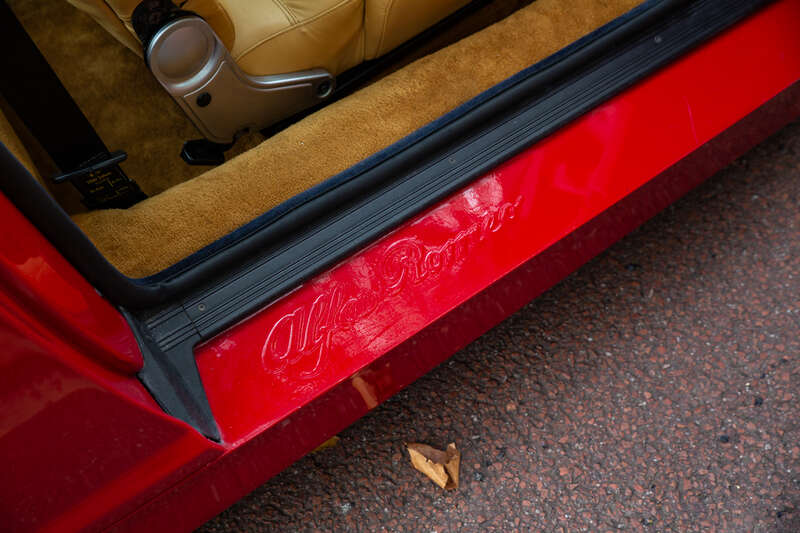 Used Alfa Romeo SZ for sale - 76318416: Photo 11