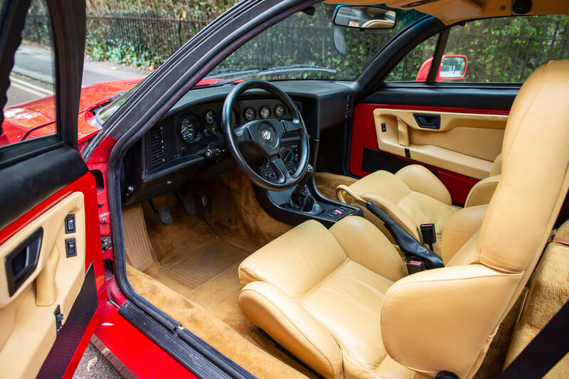 Used Alfa Romeo SZ for sale - 76318416: Photo 2