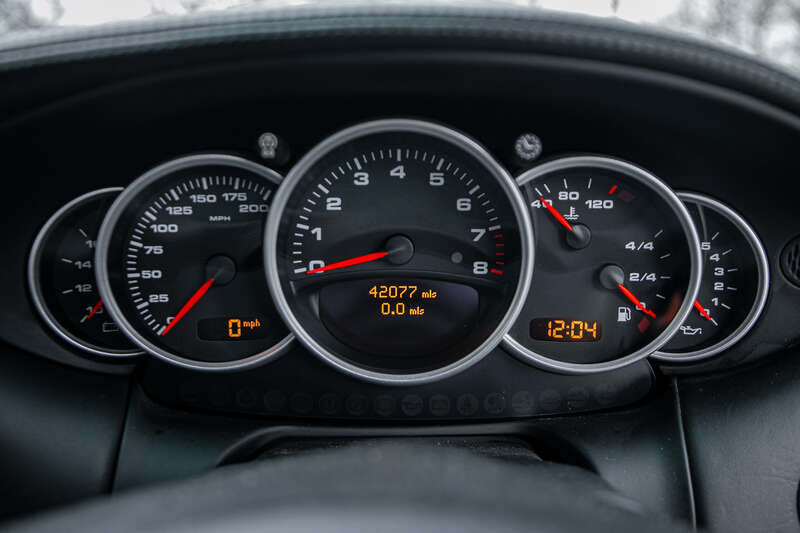 Used Porsche 911 2004 for sale - 77280103: Photo 23