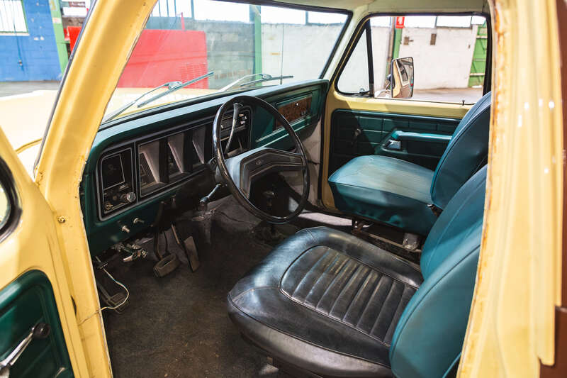 Used Ford Bronco for sale - 77456617: Photo 2