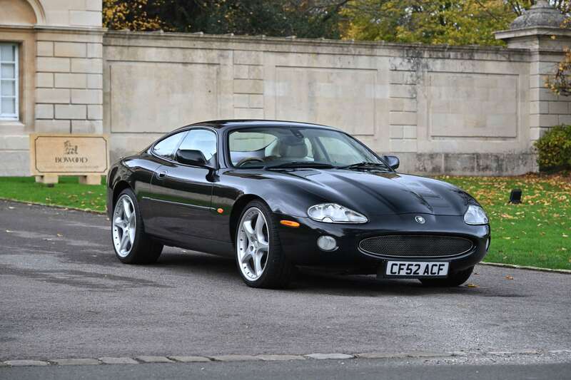 Used Jaguar XK8 2002 for sale - 76486013: Photo 11