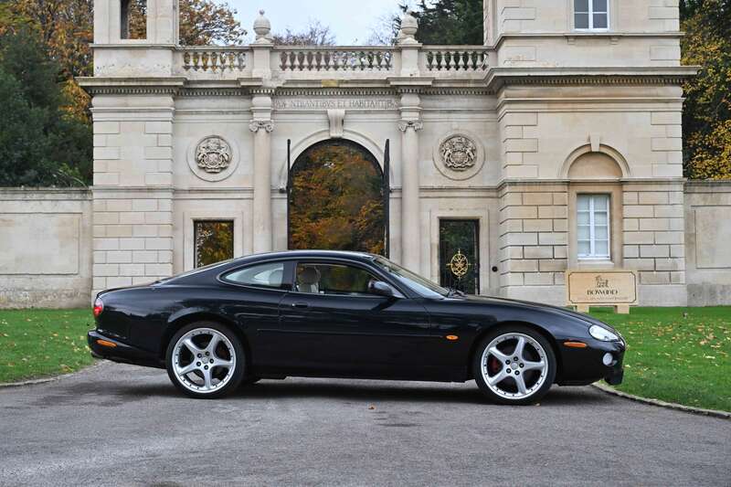 Used Jaguar XK8 2002 for sale - 76486013: Photo 12