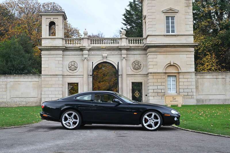 Used Jaguar XK8 2002 for sale - 76486013: Photo 13