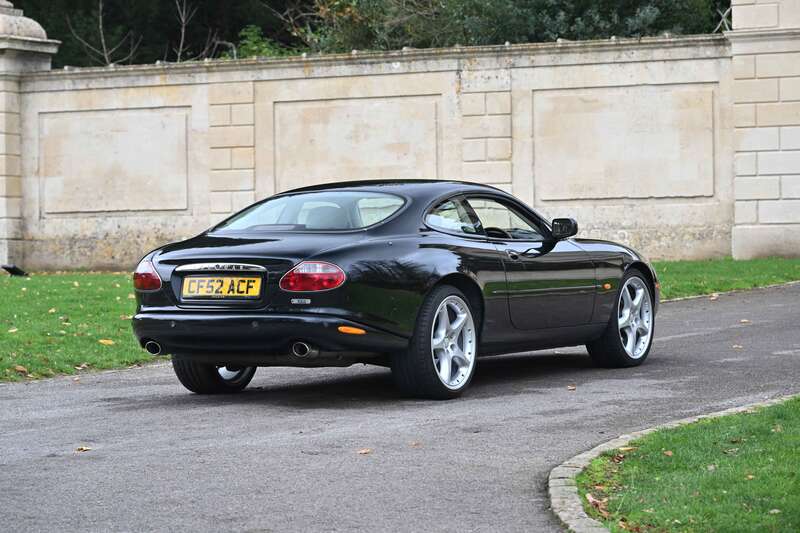Used Jaguar XK8 2002 for sale - 76486013: Photo 15