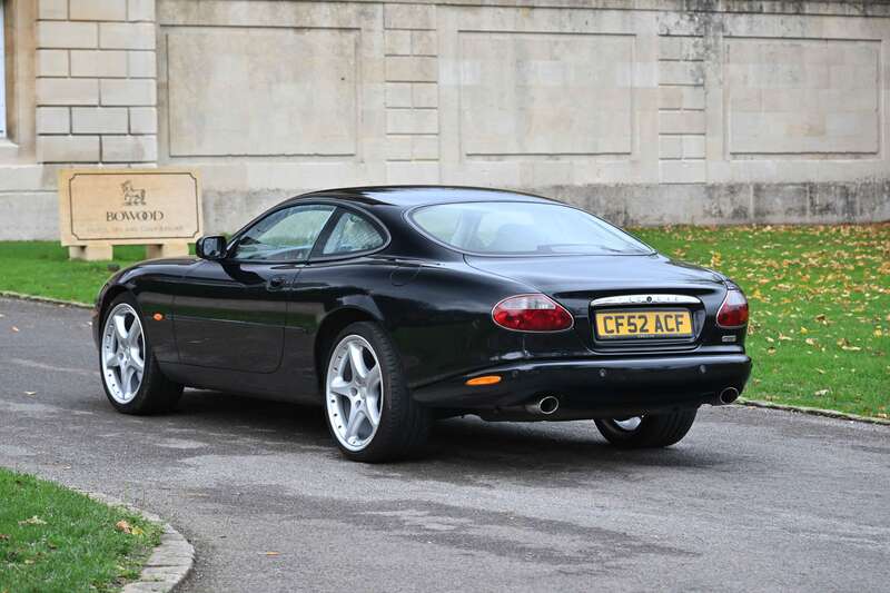 Used Jaguar XK8 2002 for sale - 76486013: Photo 17