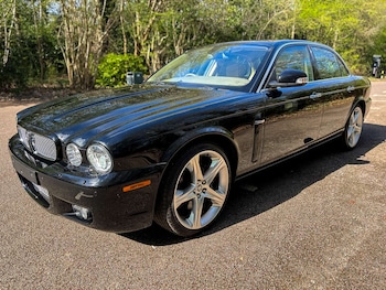 Jaguar - XJ