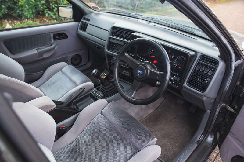 Used Ford Sierra for sale - 77456608: Photo 2