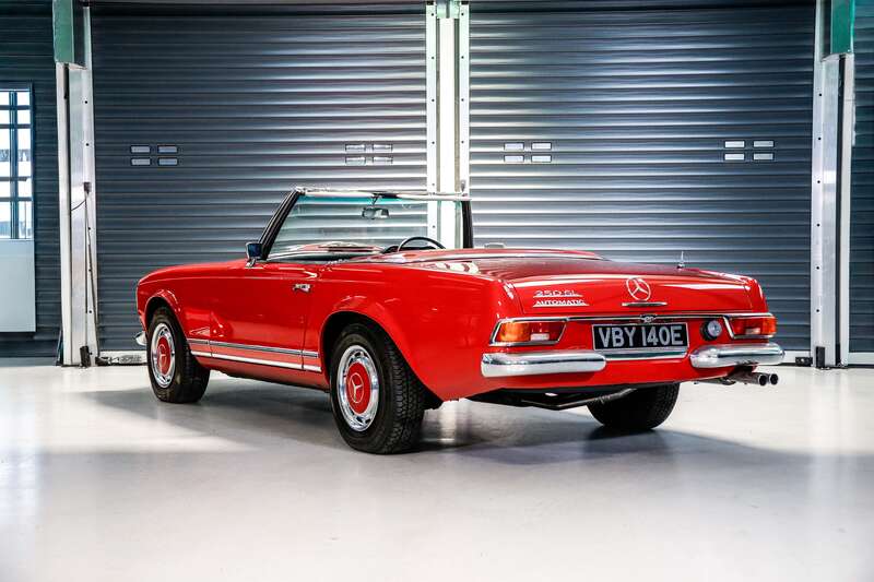 Used Mercedes-Benz 250 1967 for sale - 76350308: Photo 4