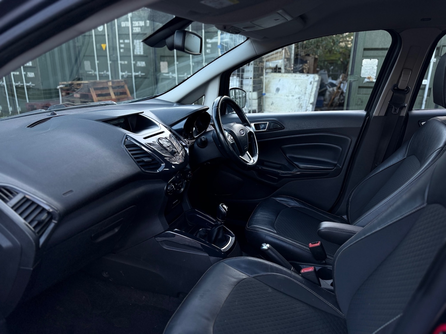 Used Ford Ecosport 2015 for sale - 77210069: Photo 20