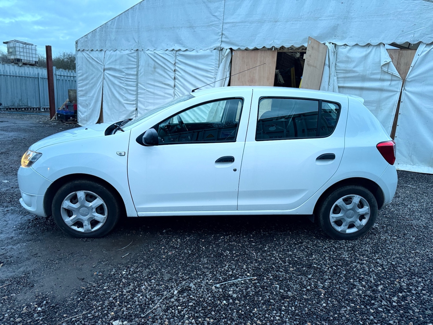 Used Dacia Sandero 2015 for sale - 77311000: Photo 11