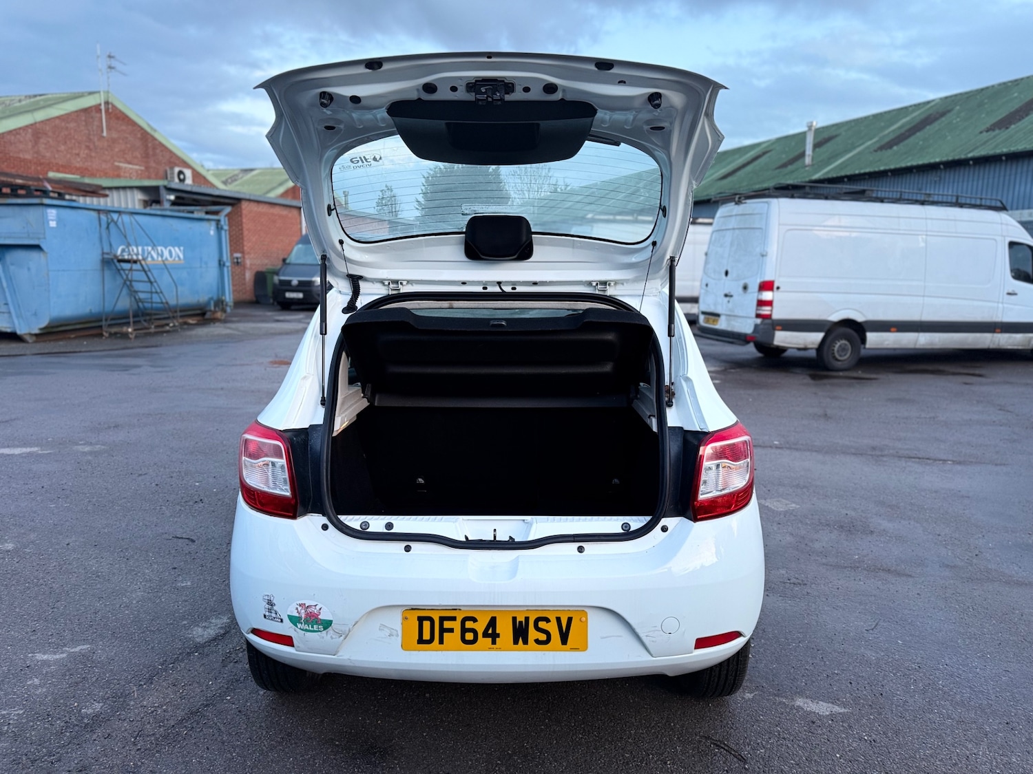 Used Dacia Sandero 2015 for sale - 77311000: Photo 18