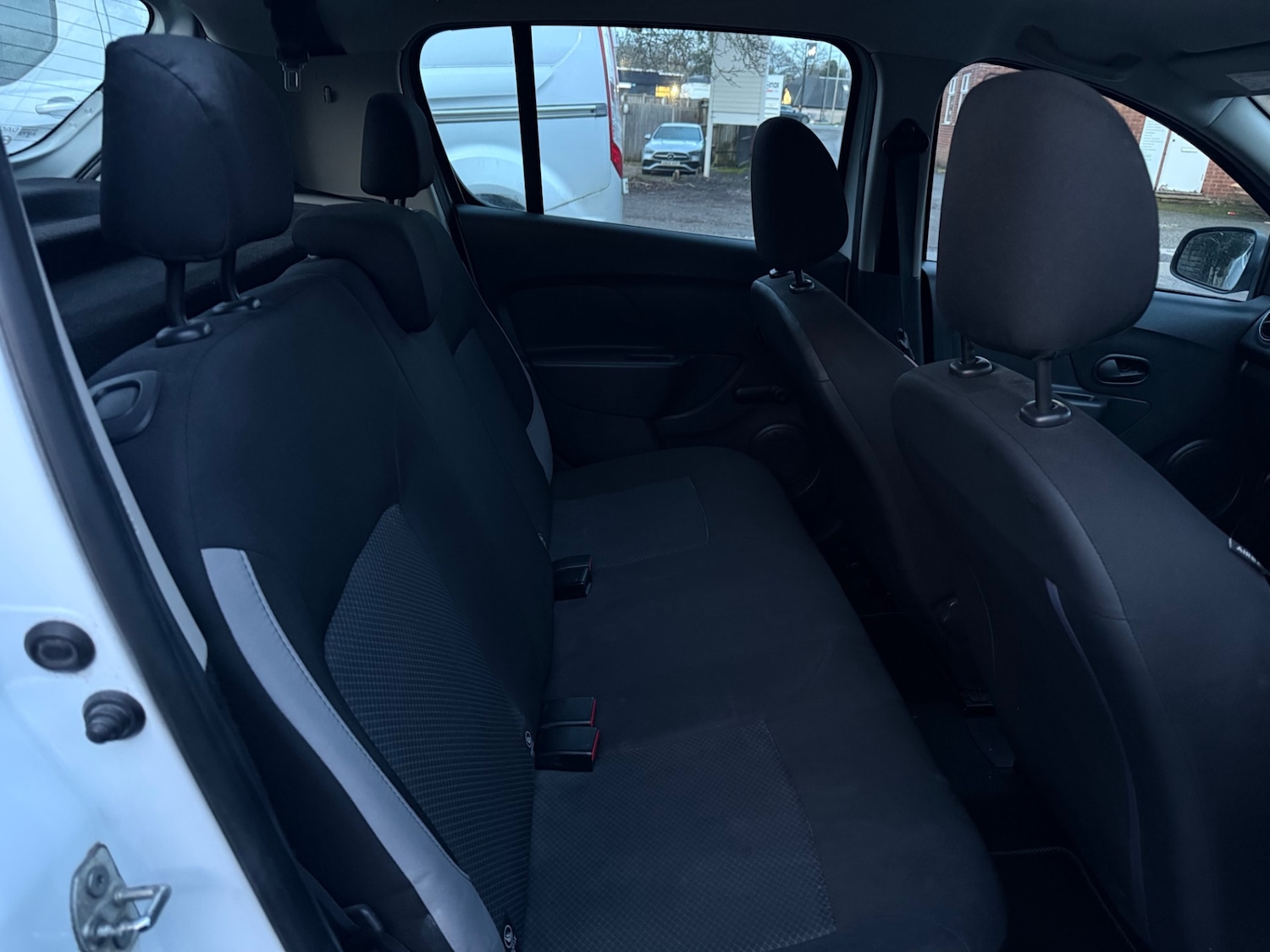 Used Dacia Sandero 2015 for sale - 77311000: Photo 24