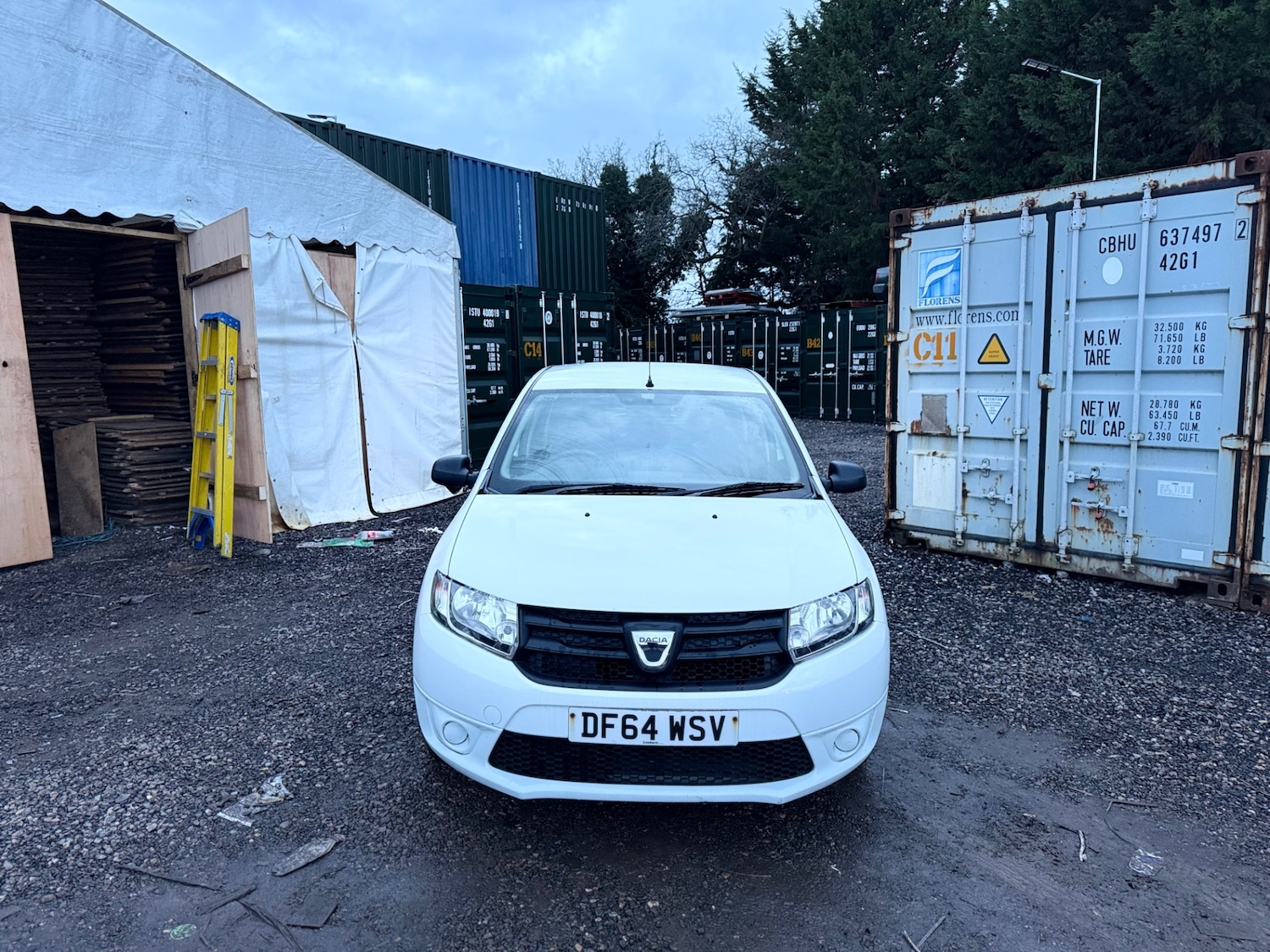 Used Dacia Sandero 2015 for sale - 77311000: Photo 6