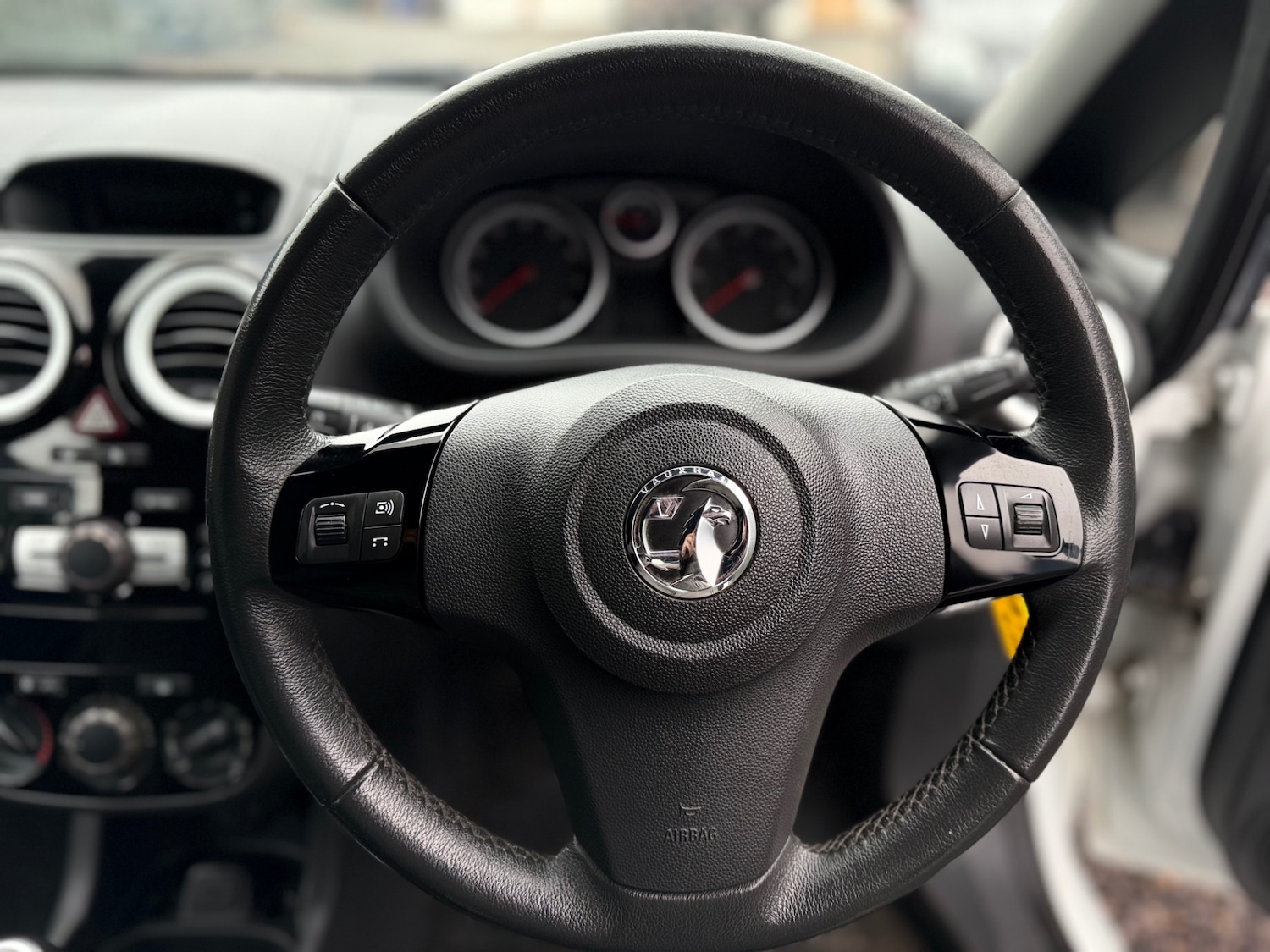 Used Vauxhall Corsa 2014 for sale - 77516184: Photo 12