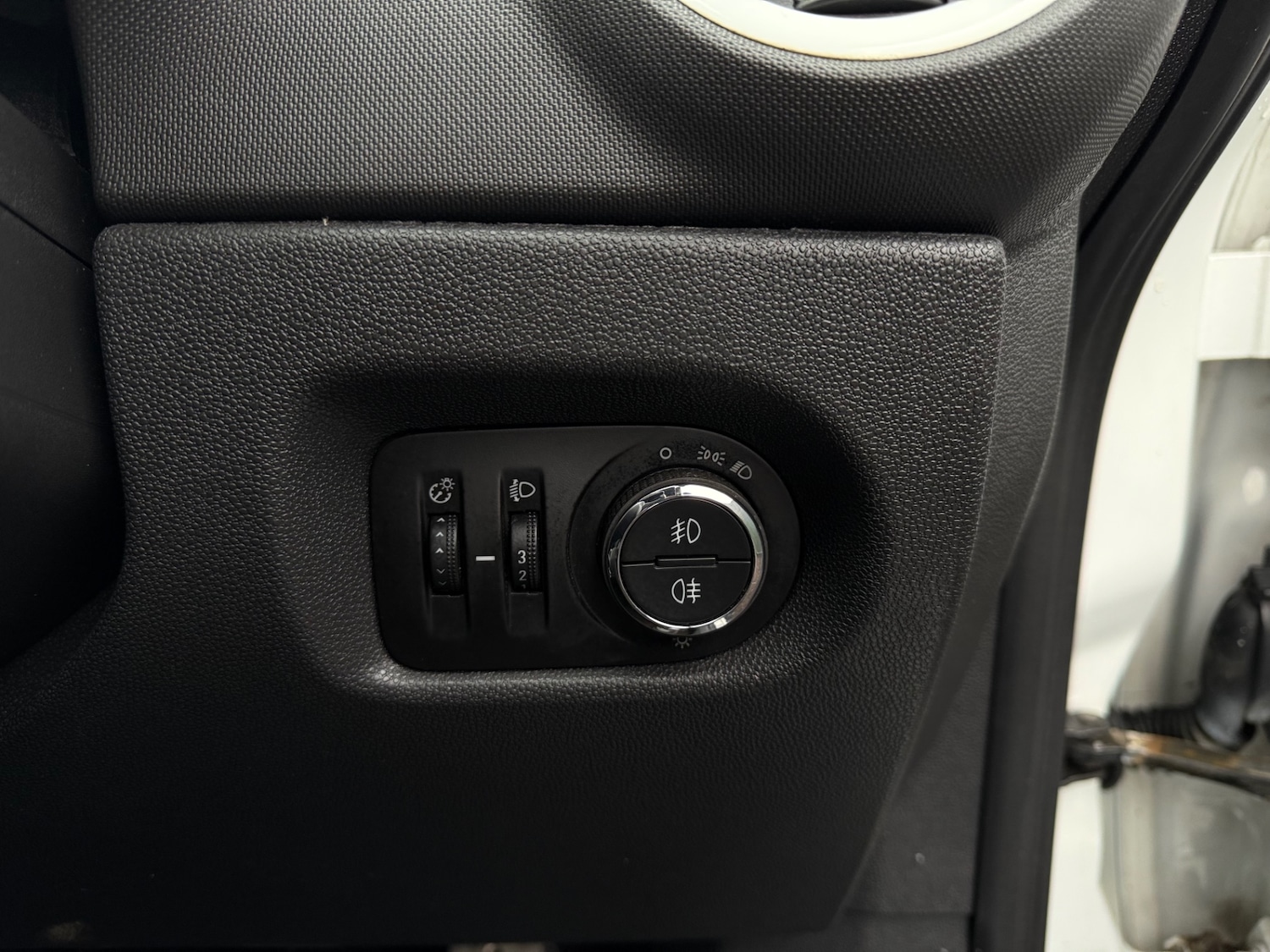 Used Vauxhall Corsa 2014 for sale - 77516184: Photo 15